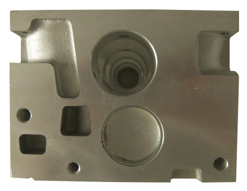  R19 Megane Clio Kangoo K7M-hat new Aluminum Cylinder Head 7701468858 7701472681 7701475893 7701472170 1.6L 8V