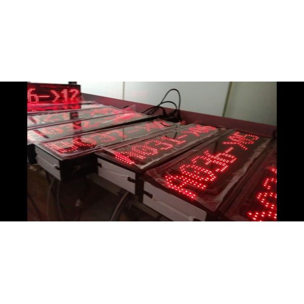 Queue Ticket Kiosk with Touch Screen and Integrated Thermal Printer for Automatic Queuing Solutions in Various Business Environments