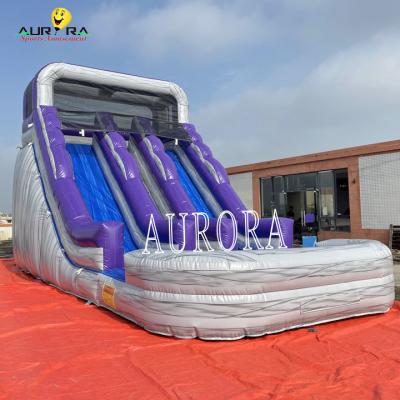 Slide de água inflável cinza-púrpura personalizado com parede de escalada para aventureiros