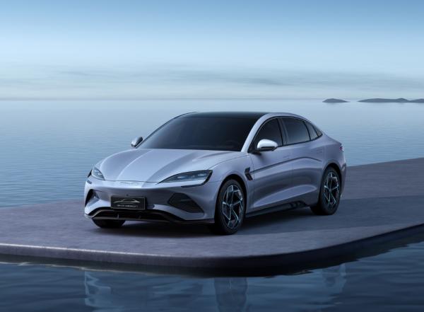 Zero Emission Seal EV Sedans BYD Full Electric Car 550KM-700KM