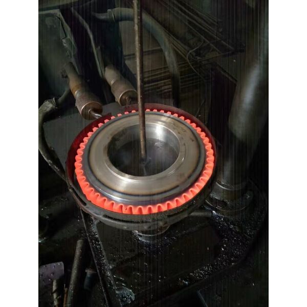 Industrial Induction Surface Hardening Machine For Metal Quenching