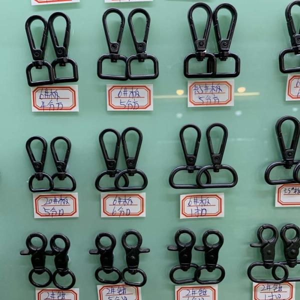 1.8mm Thickness Square Metal Hooks For Adjuster Hand Bag Frame