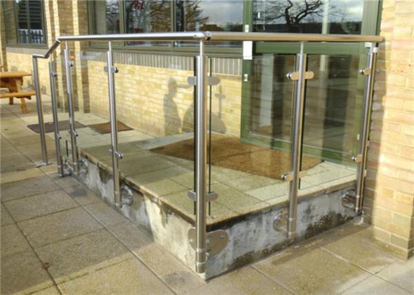 Prima House Stainless Steel And Glass Balustrade Strong And Classical , CE Approved