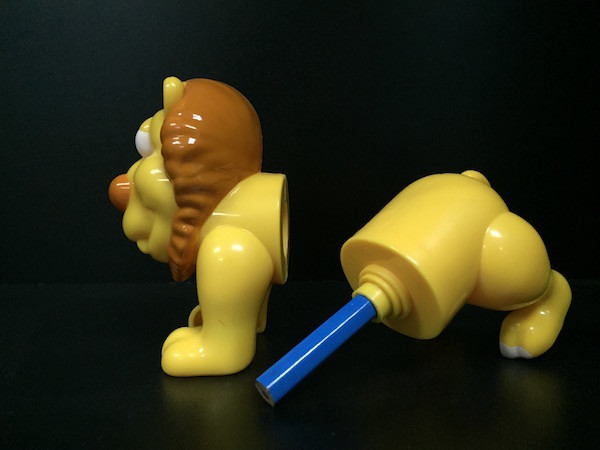 ABS Material Plastic Animal Figures , Lion Figure Toy With An Blue Pencil