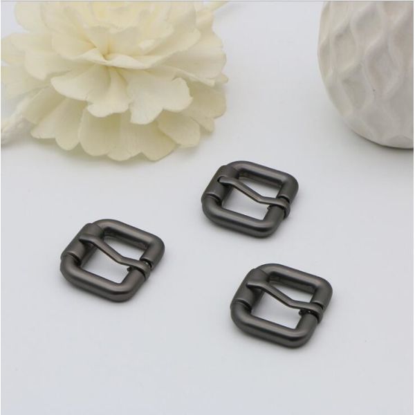 Cheap fashion wholesale manufacturers 15.5 mm gunmetal color zinc alloy metal pin custom belt buckle