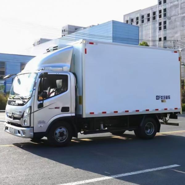 ≤500Nm Maximum Torque Manual Transmission Refrigerated Truck for Food and Seafood Preservation 4x2m 6x8m