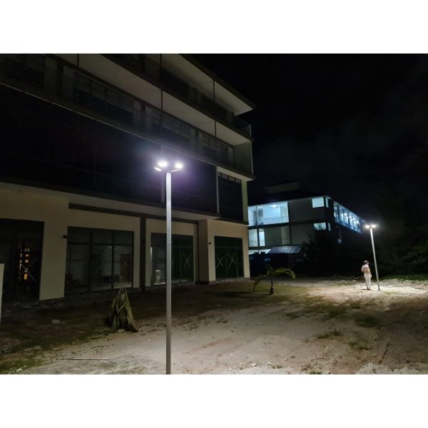 Waterproof IP66 30W SMD aluminium solar street light All In One