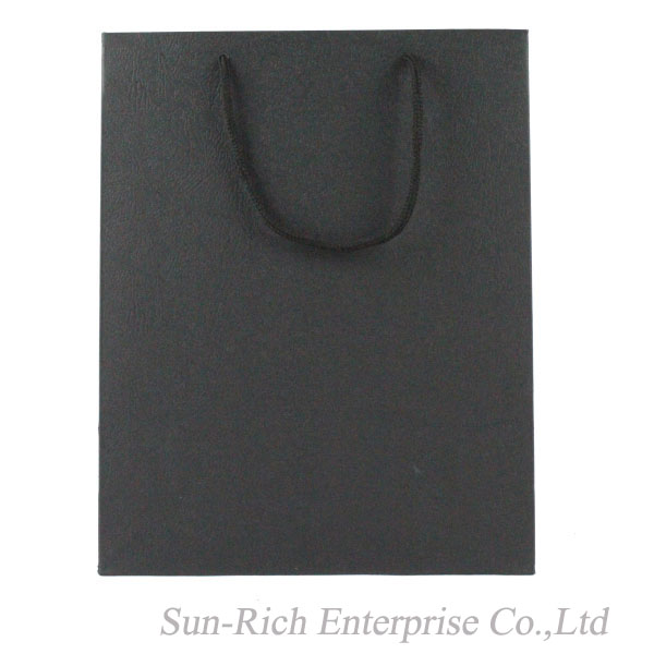 Wholesale Black paper bag gift bag Custom Logo available