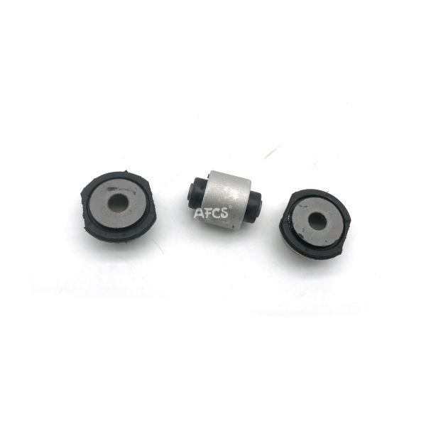 97034124121 97034105423 Control Arm Bushing For PORSCHE PANAMERA 970