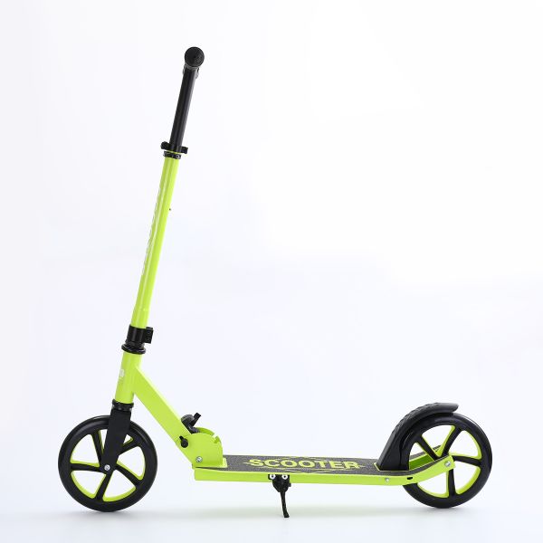 Aluminum Body Adult Kick Scooter with Adjustable Height and Comfortable Suspension