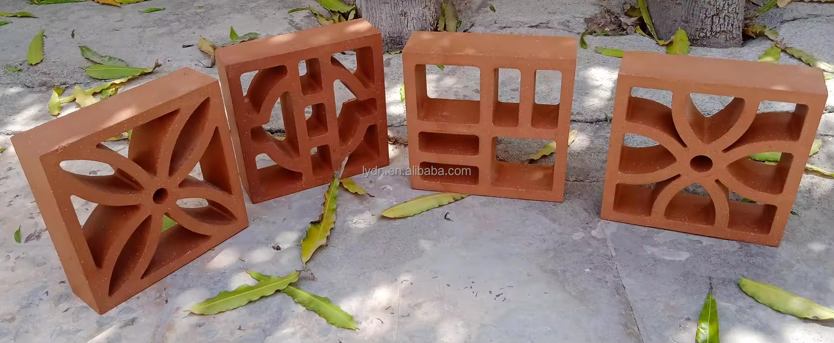 800 Centigrade Heat Insulation Hollow Perforated Clay Bricks For Garden Wall Decorative Construction