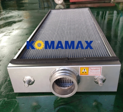 Custuestomer's Request Durable Bulldozer D155A D155AX Water Tank Radiator Core Assembly
