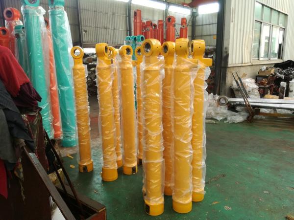 PC100-6 bucket hydraulic cylinder, 202-63-02331 , 202-63-02332 , 202-63-X9040 , 707-01-XU040 , 202-63-X2331 , 202-63-X23