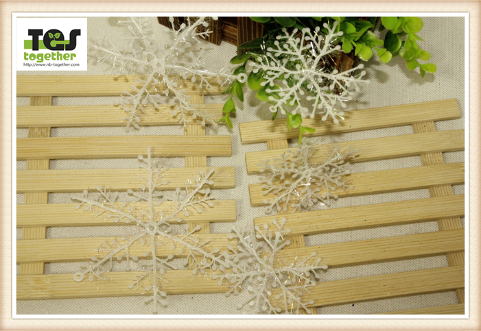 Christmas Plastic Brushed Snowflakes/ Christmas Snowflakes 11CM Snowflakes/ Christmas Decorative Pendant