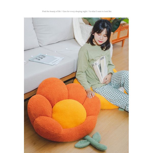 Pressure Relief Seat Cushion Pillow made of PP Cotton Knitted Material Cute Flower
