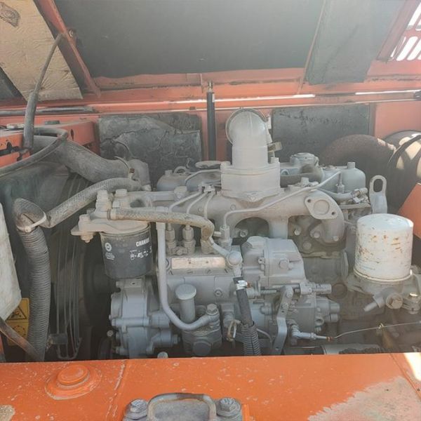 Хитачи Ex90 Ex60 Использованные экскаваторы с ползучим двигателем Максимальный крутящий момент 133,5 фунтов/фут