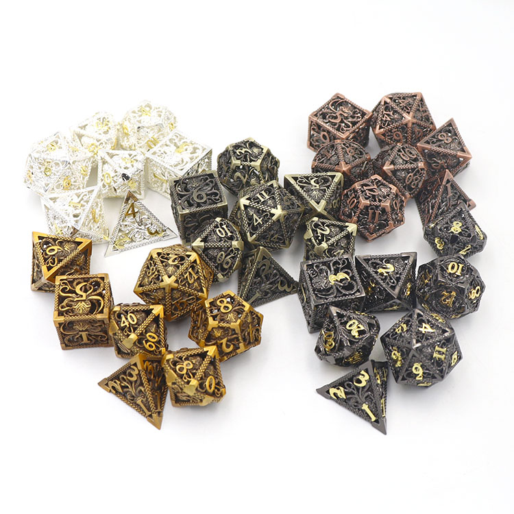 Customized Color Metal Hollow Dice Set with Polyhedral Shape for DND RPG Games
