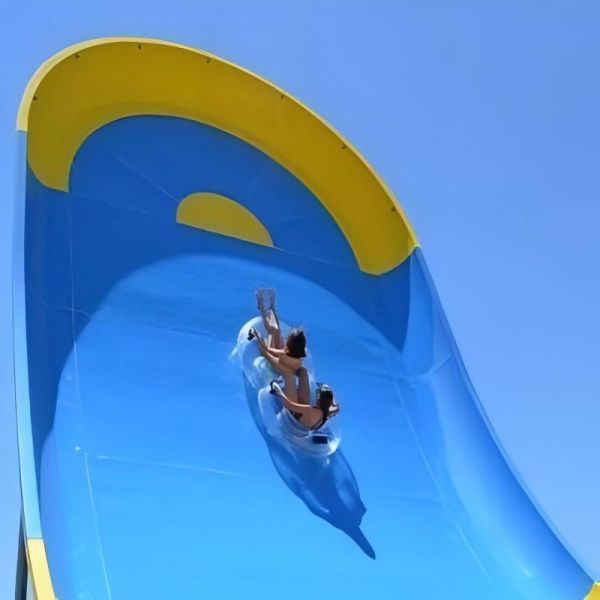 Giant Sky Spin Water Park Water Slide