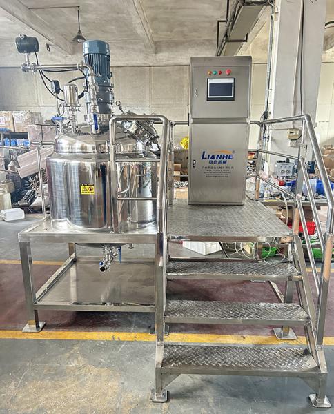 300L Vacuum Emulsifier Mixer Customized Mixing And Heating Tank With Flowmeter
