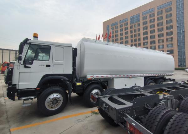 400Hp Engine Output Oil Transport Truck The Perfect Solution for Safe Oil Delivery