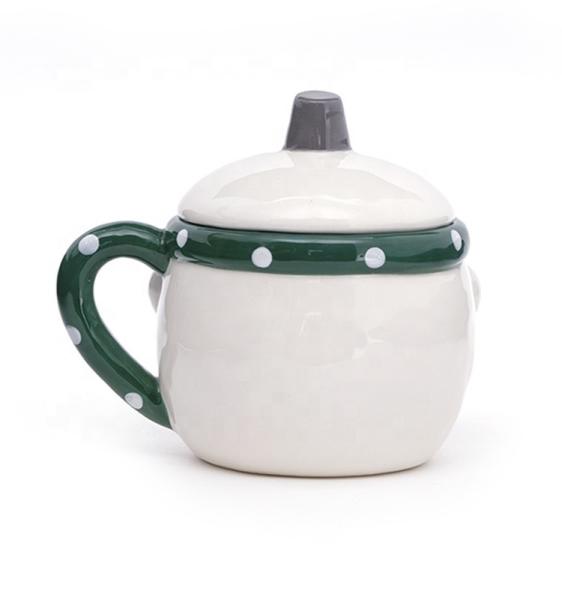 3D Snowman Shaped Ceramic Coffee Mugs Christmas Gift With Lid And Handpainting