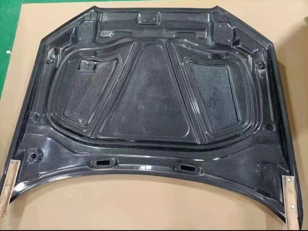 2009-2019 Audi A3 S3 RS3 Carbon Fiber Cover with RS3 LMS Design and OE NO. 8T0823029H