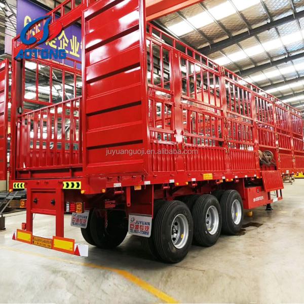 Aotong 3 Axle Fence Cargo Trailer with Automatic Lifting and Livestock Store House