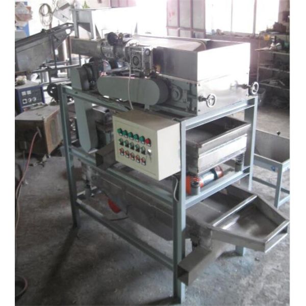 peanut almond cashew cutting machine, cashew chopping machine, almond cutter