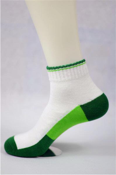 Adults Sweatproof Skid Proof Socks , Quick Dry Non Slip Ankle Socks With OEM Service