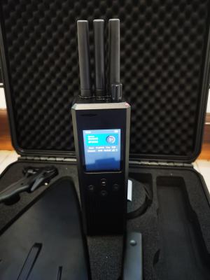 Detector de sinal de RF portátil Detecção de drone que encontra a direção com bateria de 1 * 7,4 V 5AH Frequência de 2,4 GHz 5,8 GHz