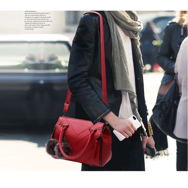 The new influx of women fashion handbags simple shoulder diagonal package female bag Europe
