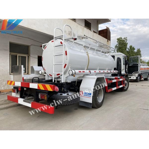 China 7cbm/7m3/7,000Liters Isuzu Tank Vehicles 7 Tons Chemical Liquid Tanker Truck to Djibouti