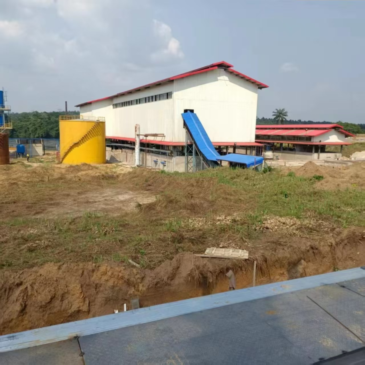 Prefabricated Steel Structure Building Fiberglass Panel Industrial Workshop