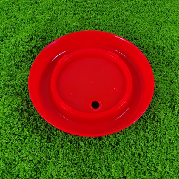 Red Plastic Poultry Drinker Easy Installation Anti Drip Water Supply Cylindrical Shape