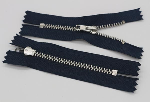 Personalized Pulls Heavy Duty Parka Zippers , Reversible 7 Inch Separating Zipper