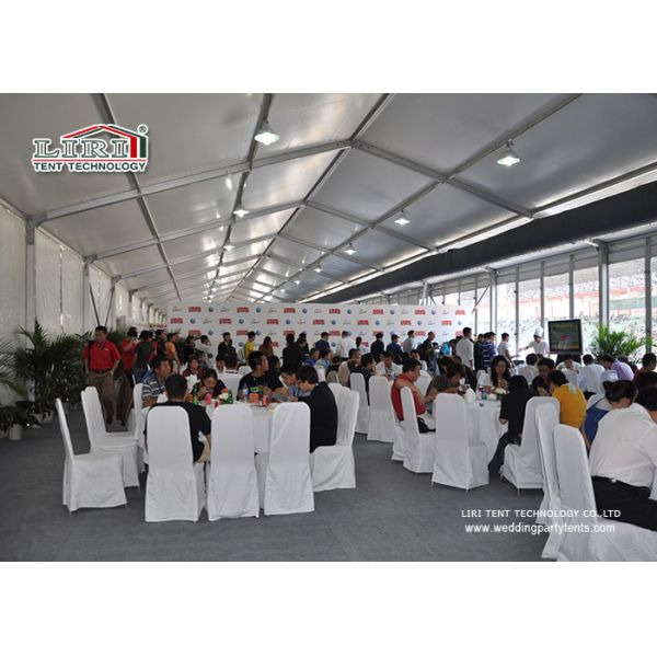 Стена белых шатёр венчания украшения необыкновенных твердая для выставки конференции