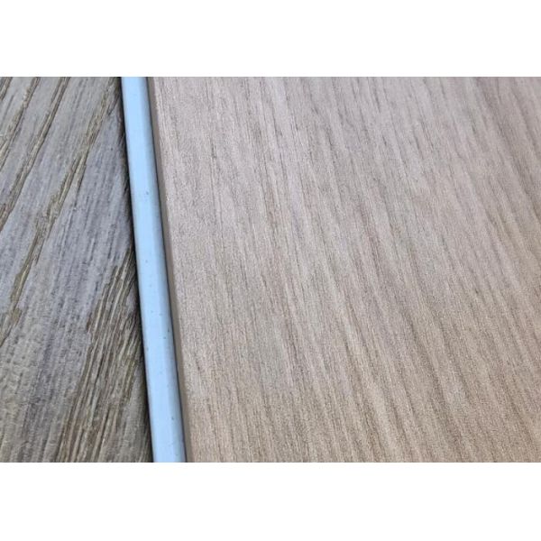 Высокая долговечность роскошный SPC каменный пол водонепроницаемый износостойкий для дома / отеля