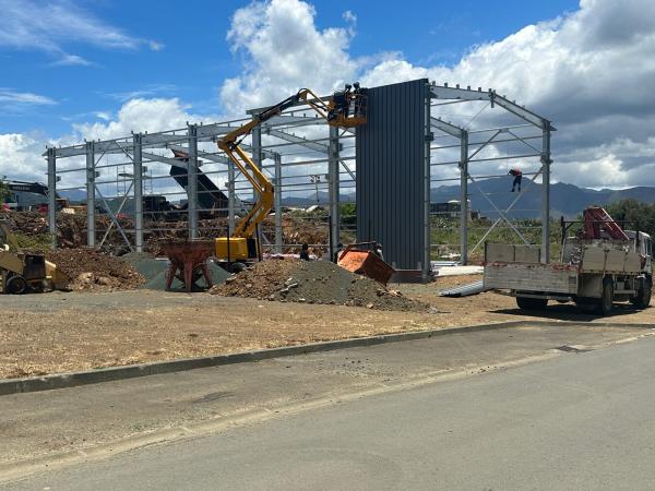 Modern and Contemporary Construction Solutions Steel Frame Structure Building with Strong Weather Resistance