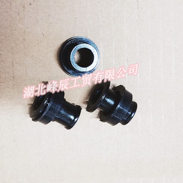Dongfeng/Dcec Kinland  Engine Parts Auto parts for Truck Shock Gasket Valve Housing Cover Screw C3959799