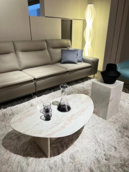 Mesa de centro de mármol de alta durabilidad, elegante para salas de estar