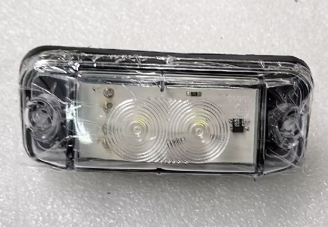 A9438200656 PREMIUM CAB ROOF LIGHT IN REFLECTIVE WHITE ABS FOR BENZ TRUCKS
