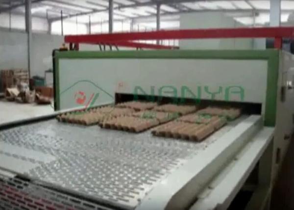Reciprocando Full Auto forre a máquina da caixa do ovo da polpa do molde com 2800PCS/H