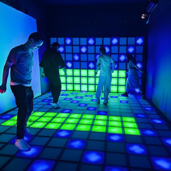 30x30cm usine interactive jeu actif Led Floor Activate Dance Floor