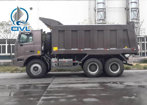 New Howo 70 Ton Mining Dump Truck Unloading And Transport Ore mining Tipper Truck