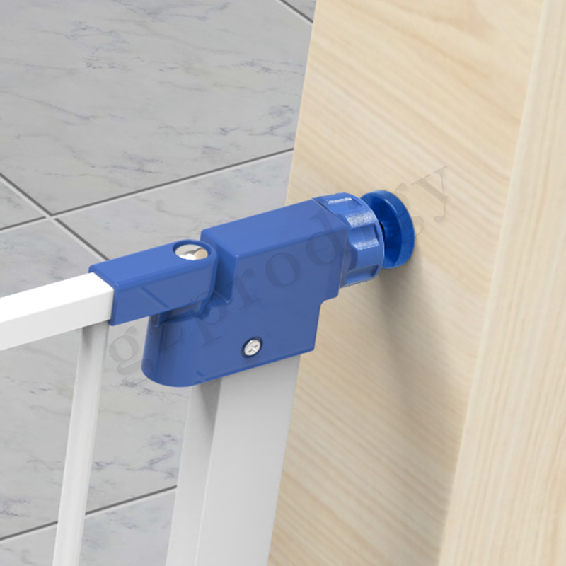 EN17 Doorways Heavy Duty Baby Gate , Detachable Extra Wide Pressure Safety Gate