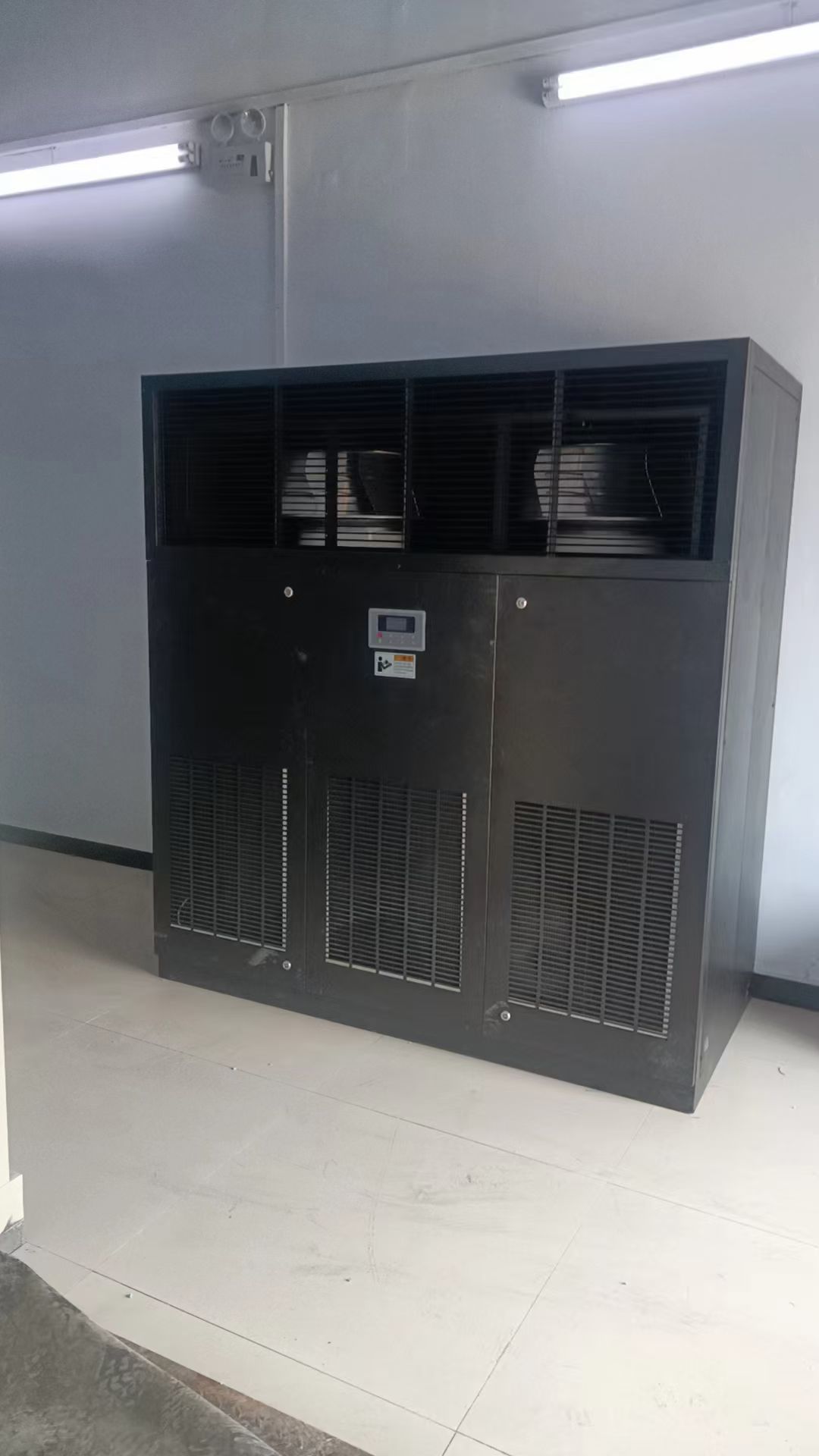 Rackmount Computer Room Air Handling Precision Cooling Unit AC For Colocation Data Center