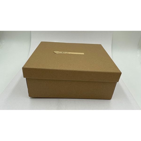 Men Perfume Lid And Base Kraft Gift Box For 100ml Perfume Bottle Raffia Insert