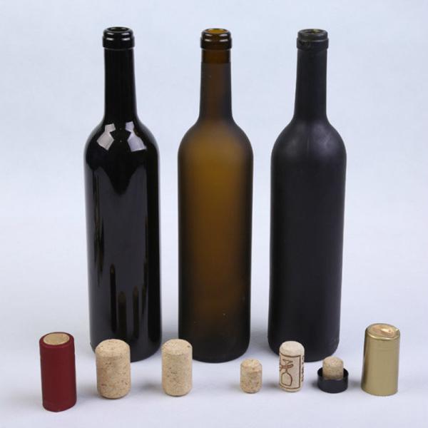 Bouteille de vin en verre de 750 ml à 1000 ml avec estampage à chaud et logo en relief en finition métallique