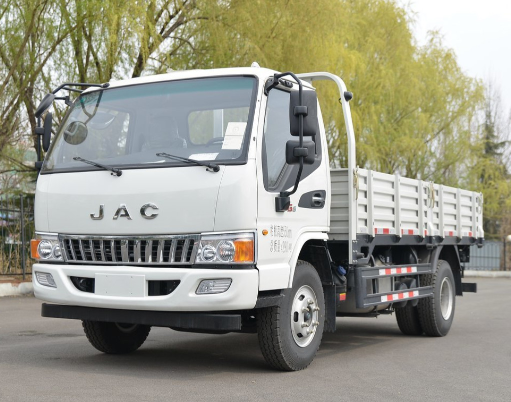 Номинальная нагрузка 1495KG самосвала строки JAC Kangling G6 156HP 4X2 4.15M одиночная