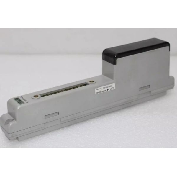 ADM51C-2 YOKOGAWA出力デジタルI/Oモジュール 16 または 32 連絡先I/Oポイント フロントコネクタ